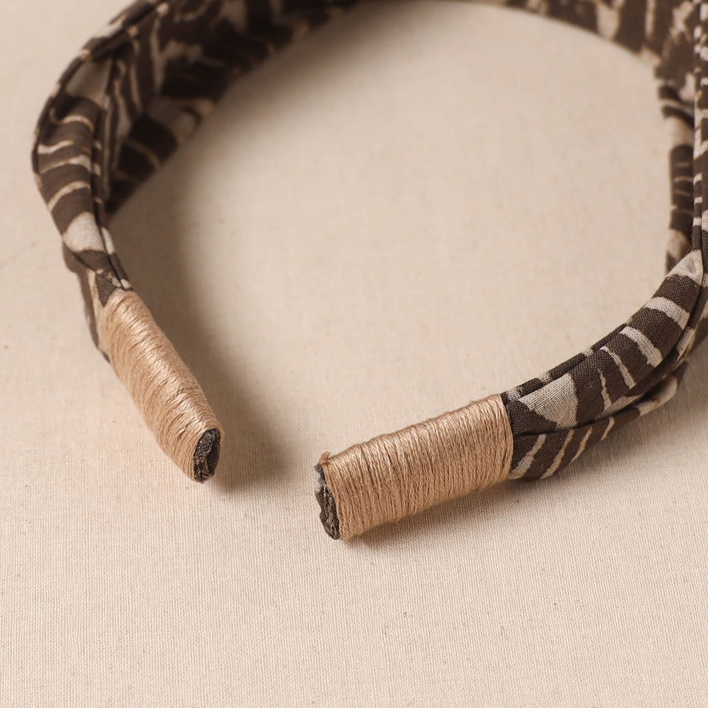 Fabart knotted hair band 12 - handcrafted