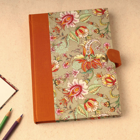 Buy Floral Printed Handcrafted Magnetic Closure Notebook (8 x 6 in) 11 Online at iTokri.com 