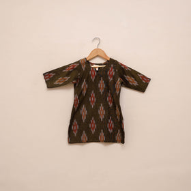 Girls pochampally ikat pure cotton kurta set (2-6 years) 01