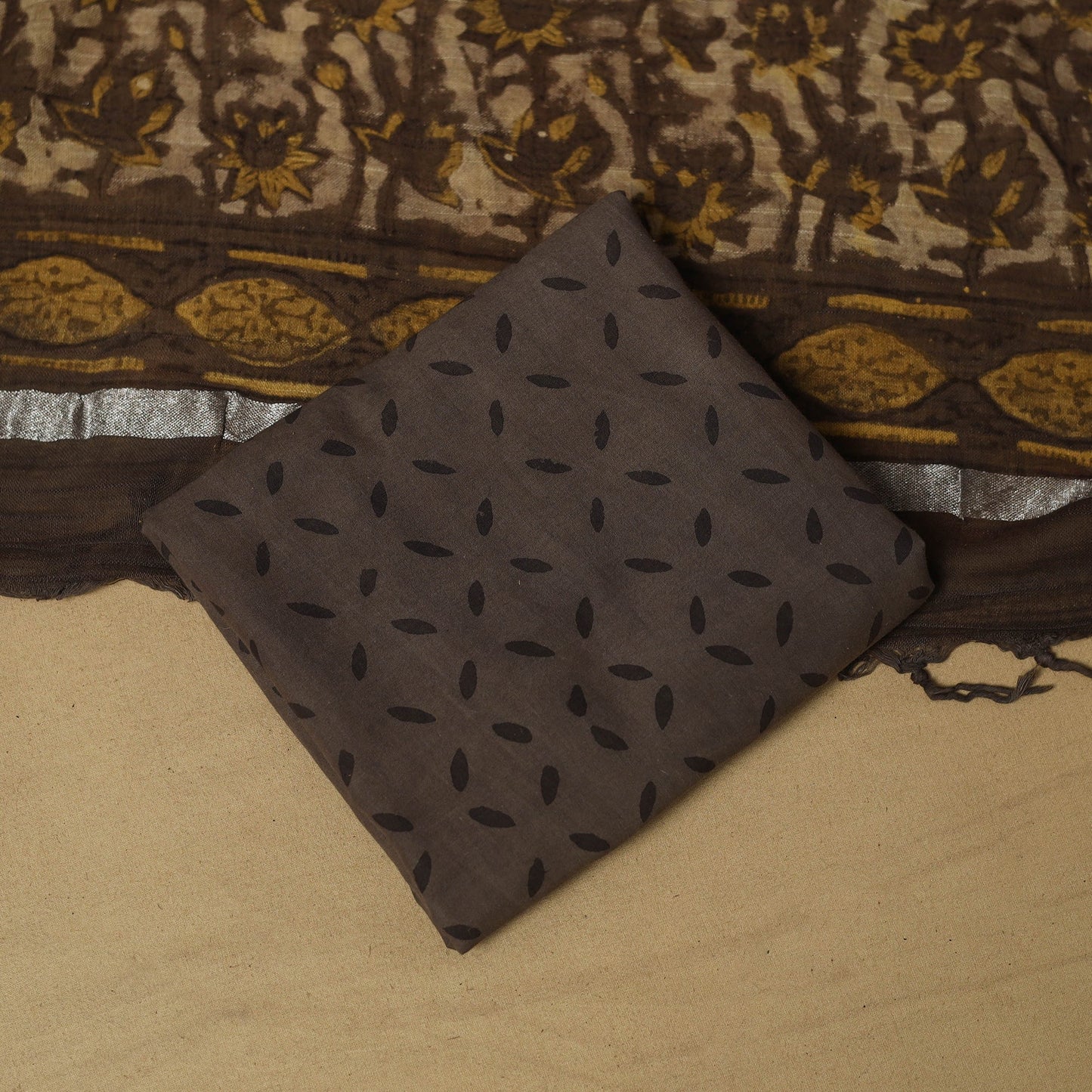 Hand bagru linen 3pc unstitched dress material 13