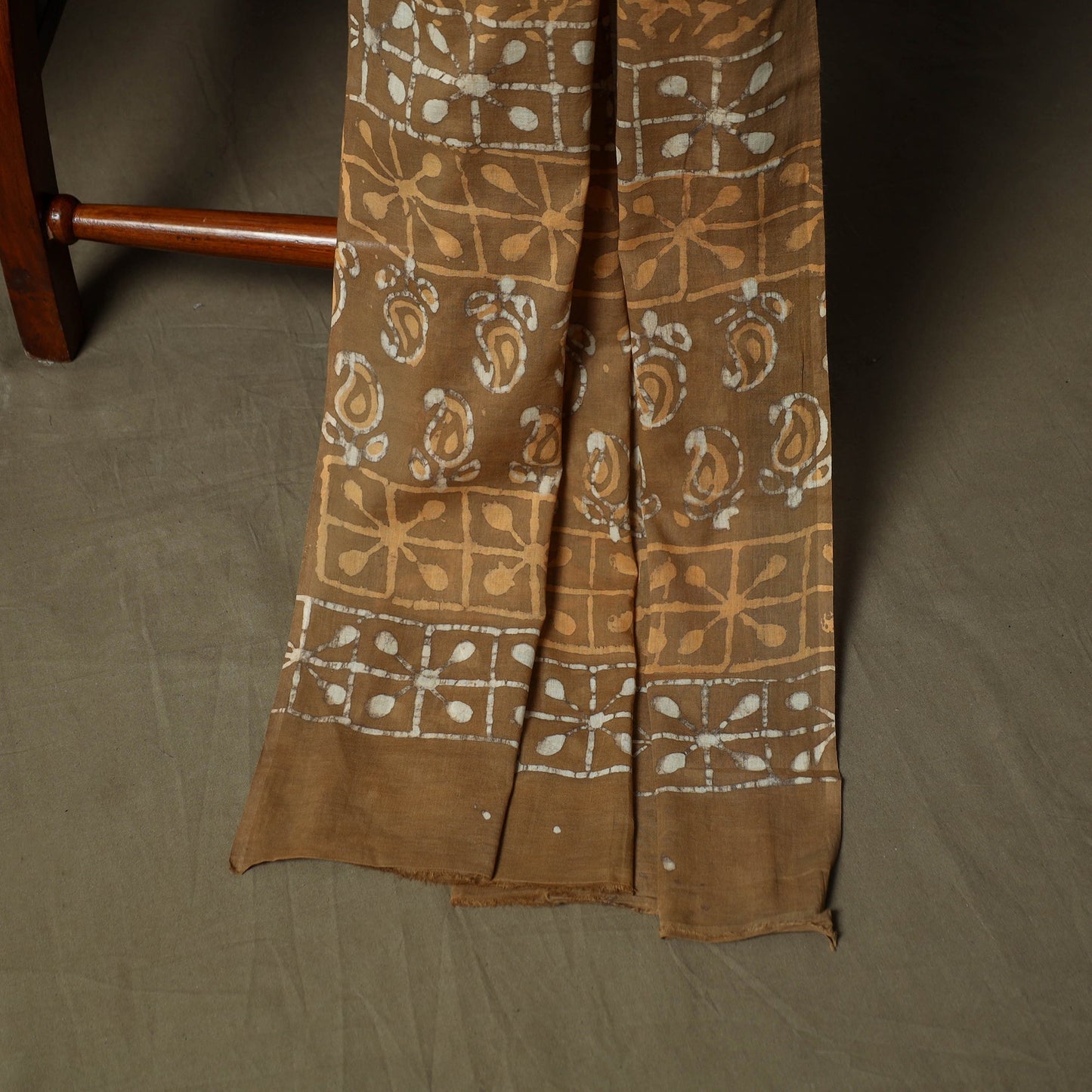 Hand block batik print cotton 3pc unstitched dress material