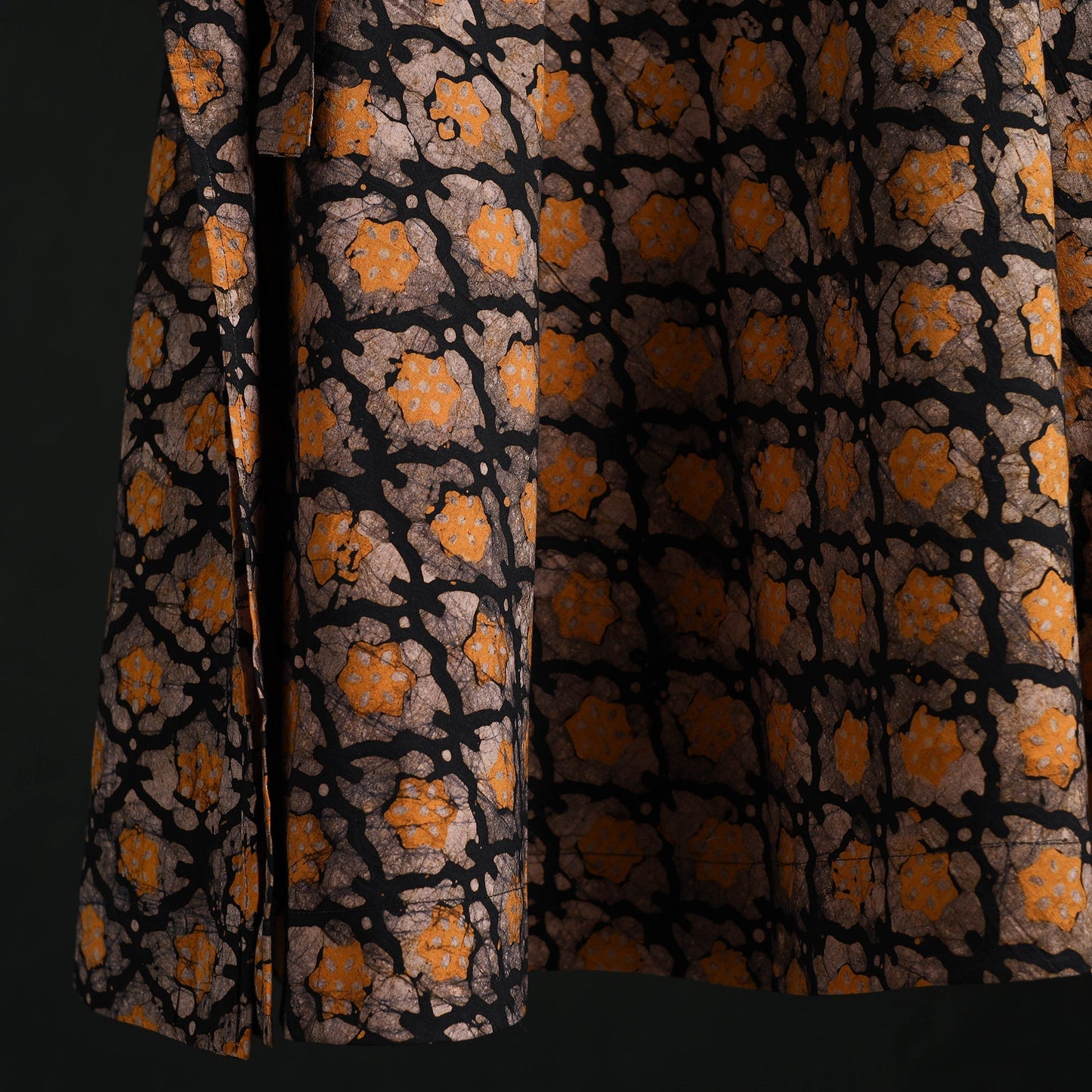 Hand block batik print cotton wrap around skirt 01