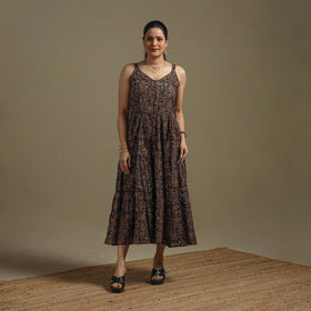 Hand natural dyed cotton tiered bagru dress 06 - handcrafted
