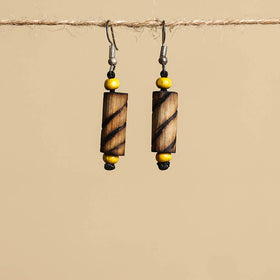 Brown - hand carved bamboo wooden earrings 03 - handcrafted
