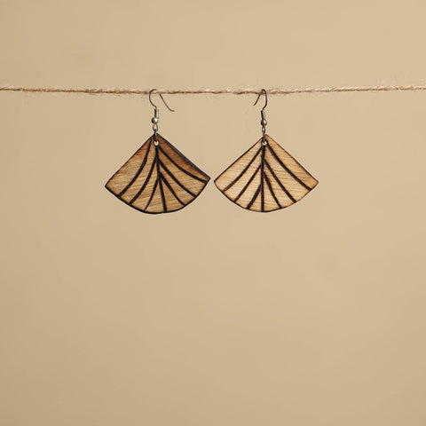 Brown - hand carved bamboo wooden earrings 08 - handcrafted