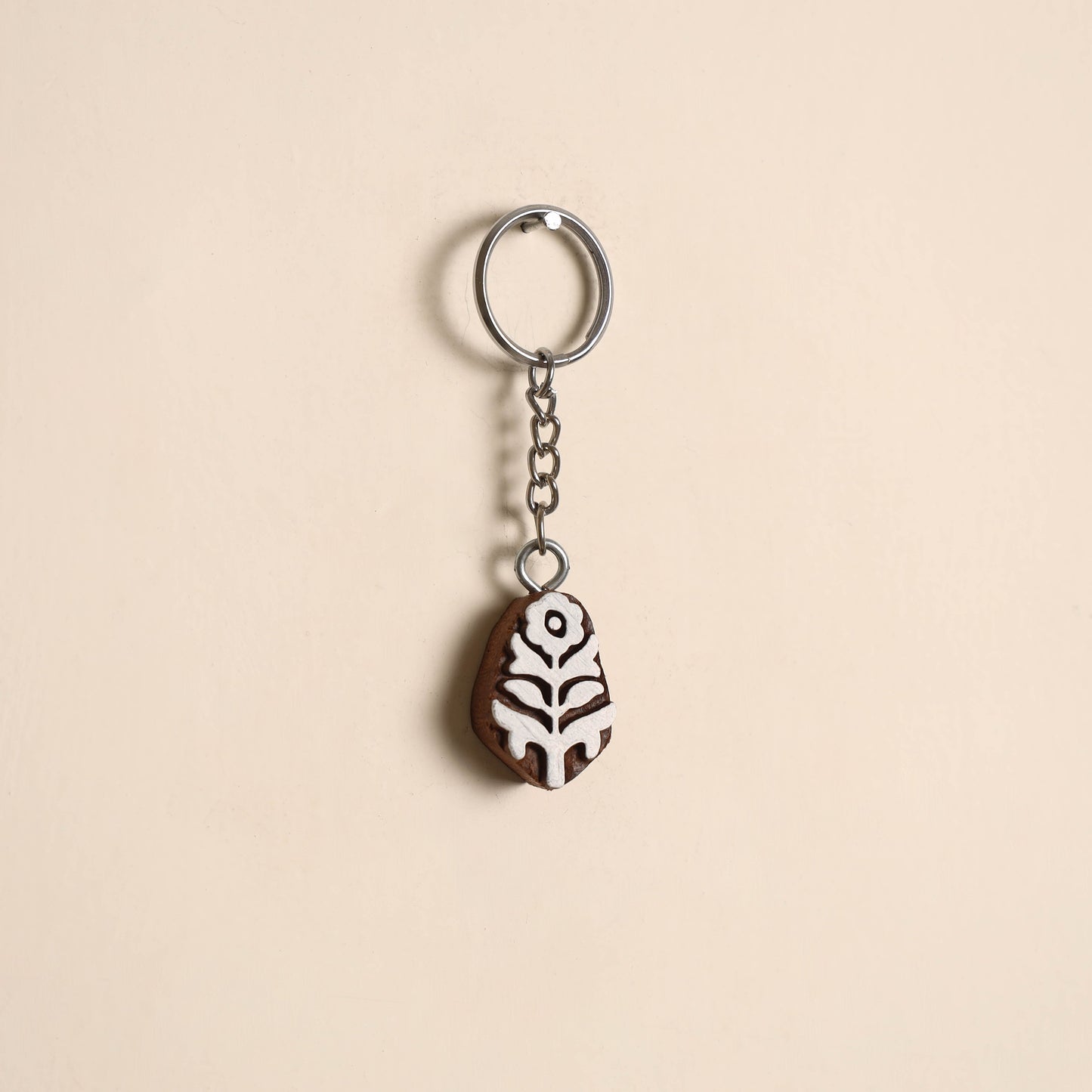 Hand carved sheesham wood keychain 01 - handcrafted