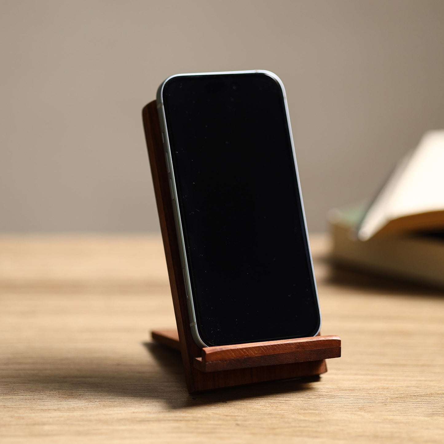  Handcarved Sheesham Wood Mobile Stand 06 