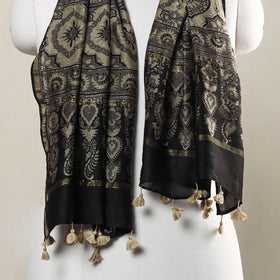 Buy Ajrakh Hand Block Printed Chanderi Silk Handloom Stole with Tassels Online at iTokri.com