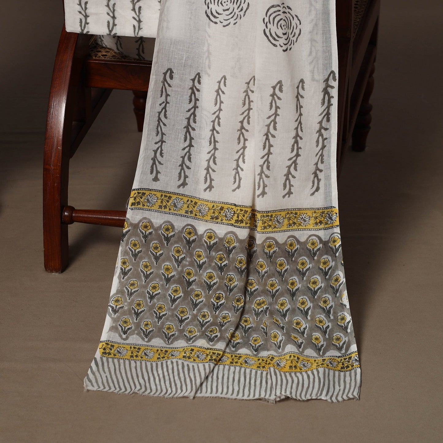 Hand sanganeri cotton 3pc unstitched dress material 18