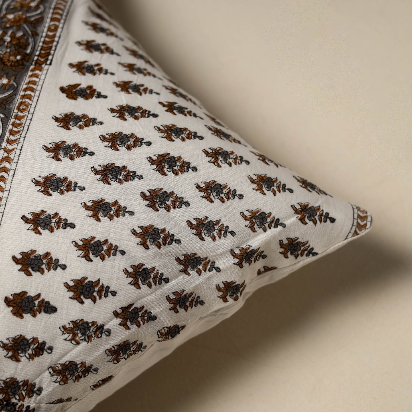 Hand sanganeri floral cushion cover 22 - handcrafted