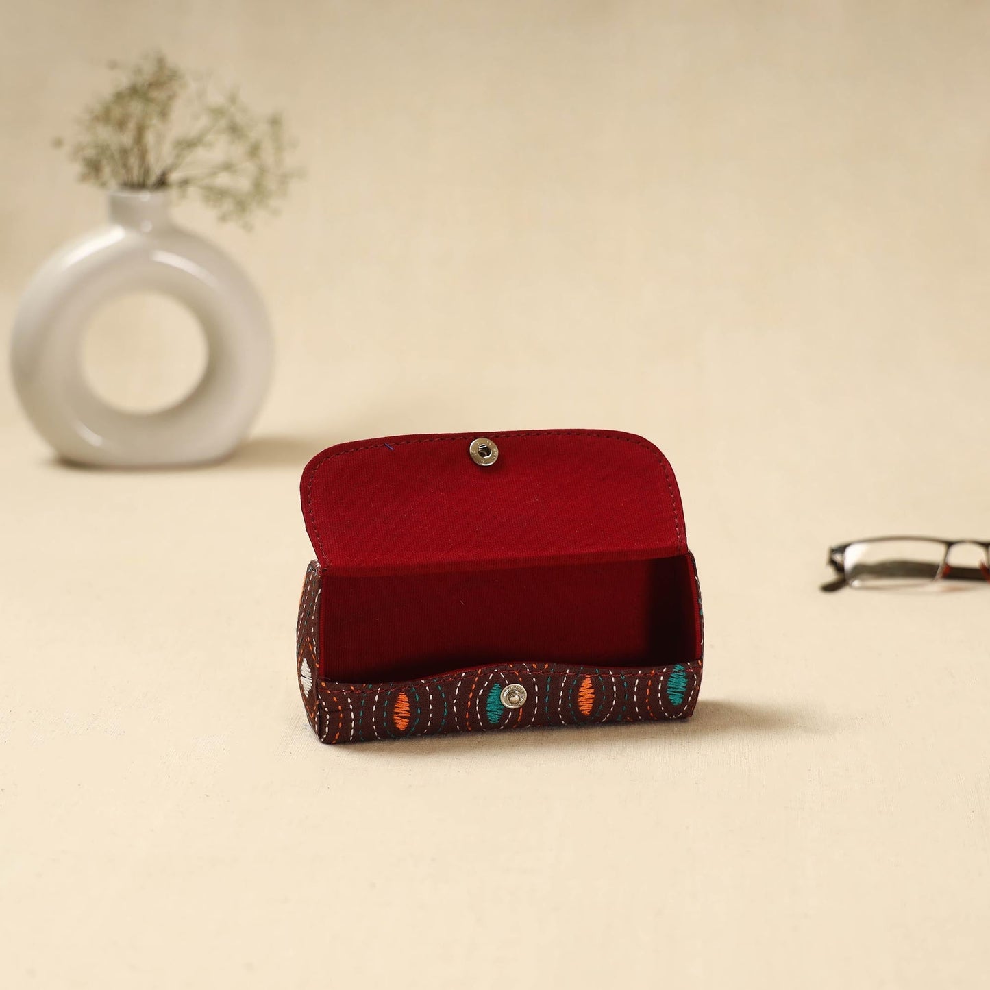 Handcrafted bengal kantha work spectacle case 14
