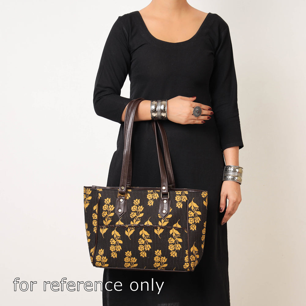 running stitch shoulde bag