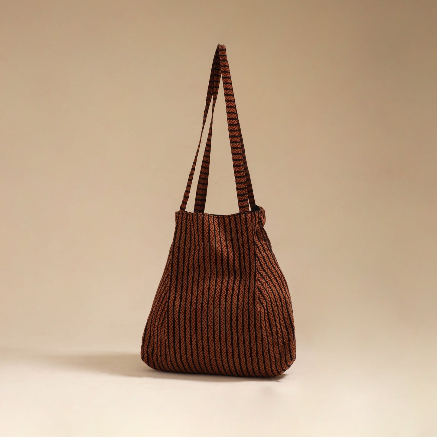 Handcrafted fabric jhola bag 20