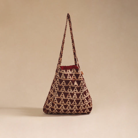 Handcrafted fabric jhola bag 22