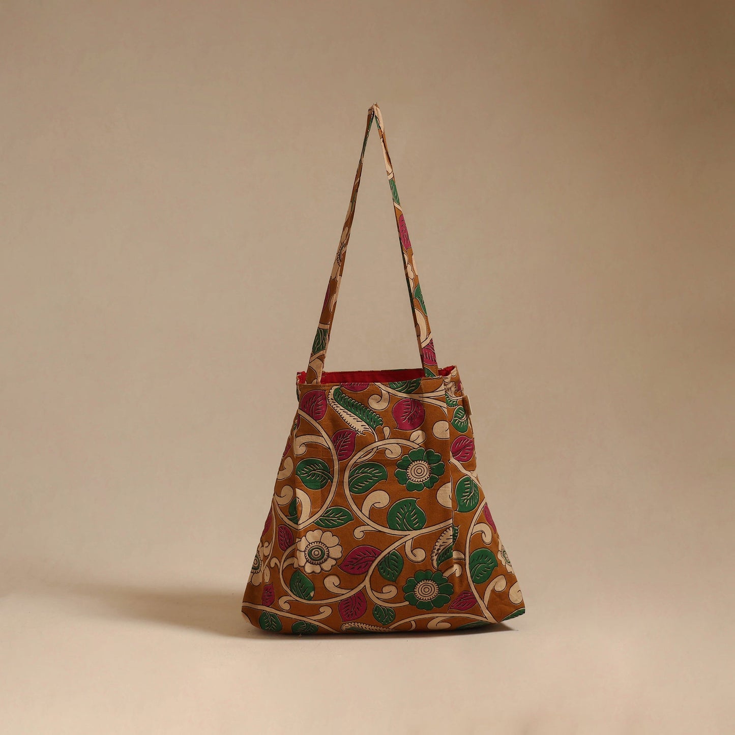 Handcrafted fabric jhola bag 40