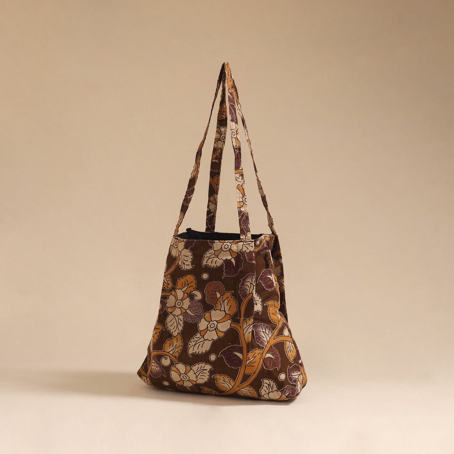 Handcrafted fabric jhola bag 77