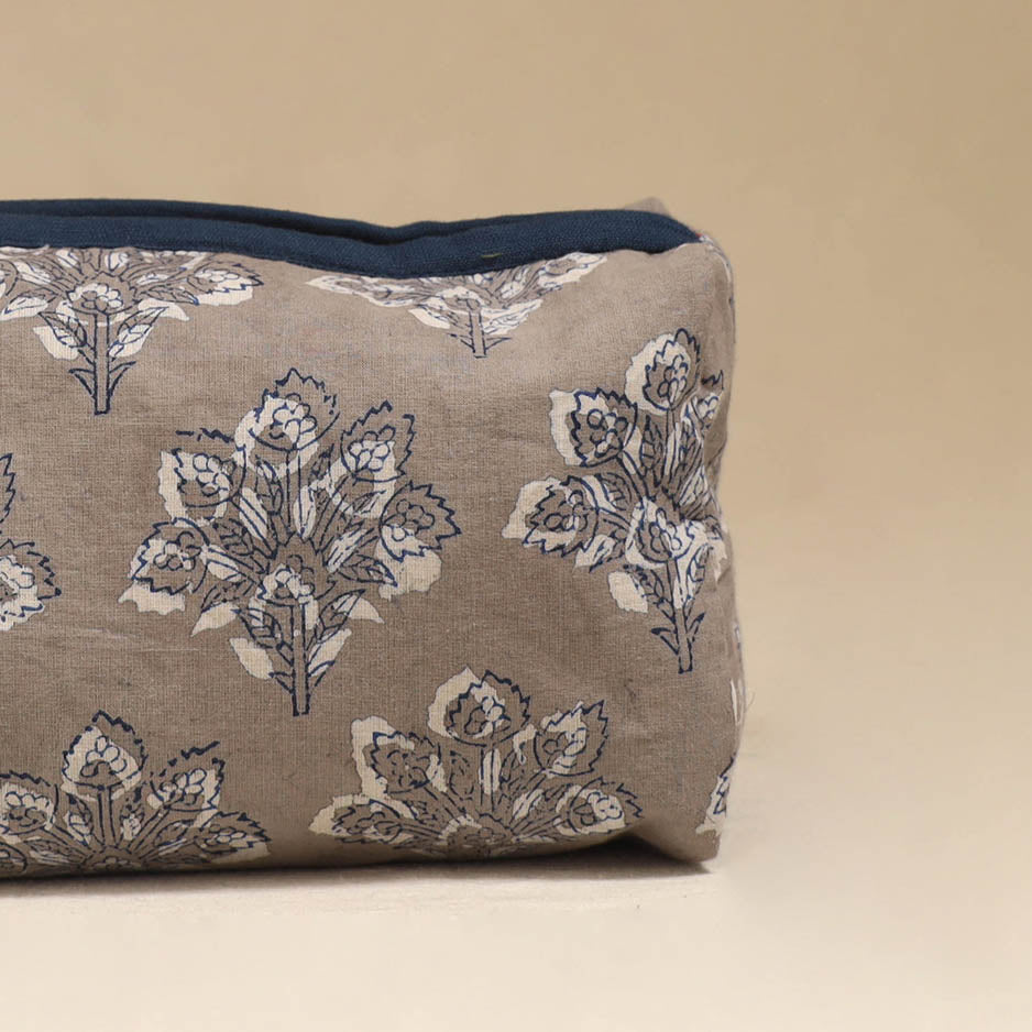 Handcrafted fabric toiletry bag 24
