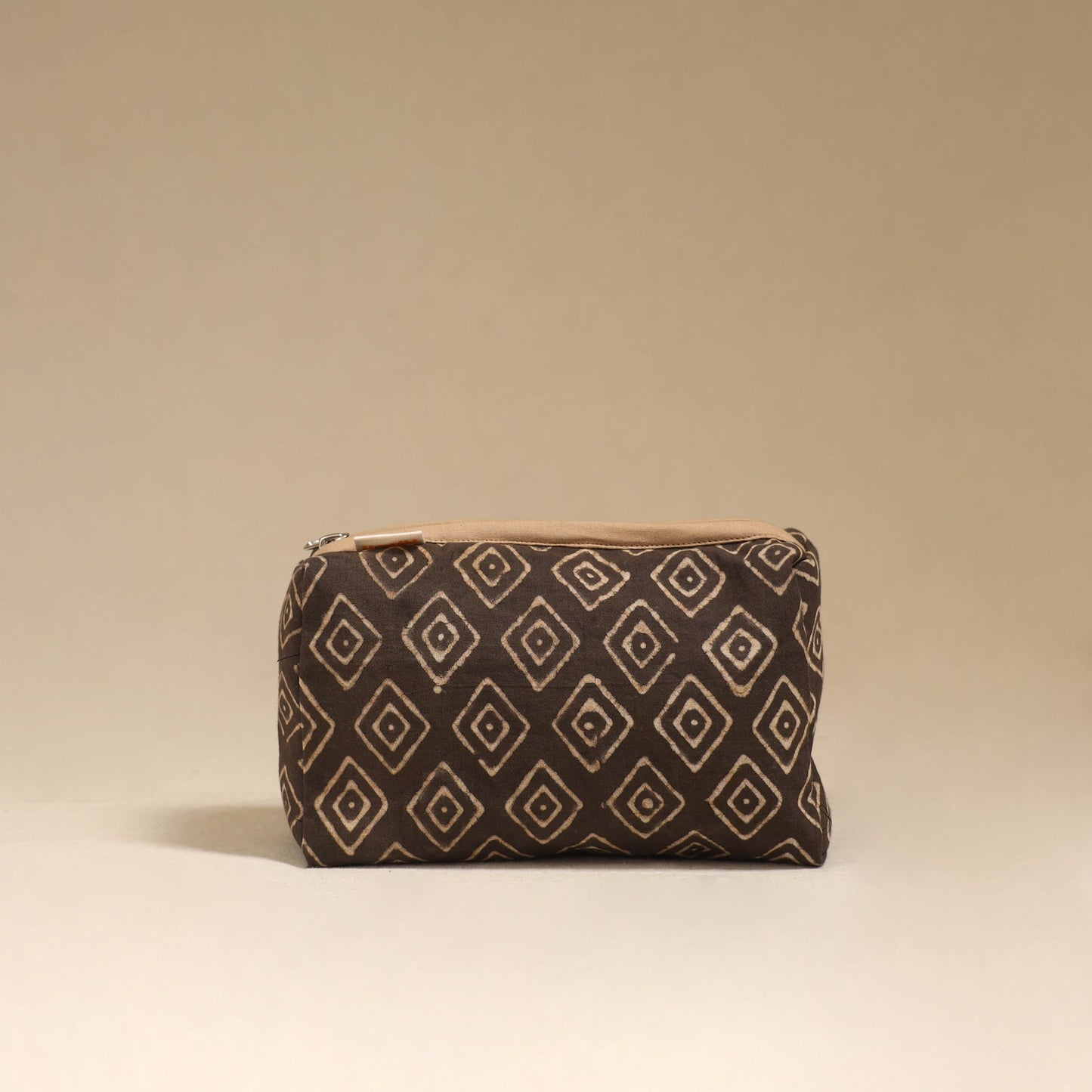 Handcrafted fabric toiletry bag 25