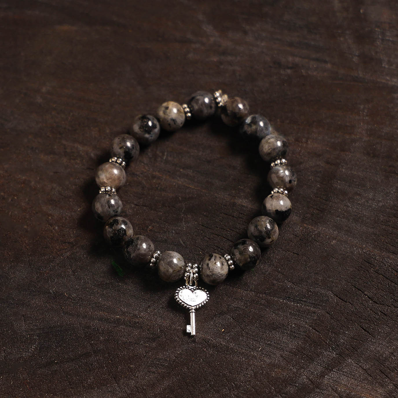 Handcrafted glass stone bracelet 06