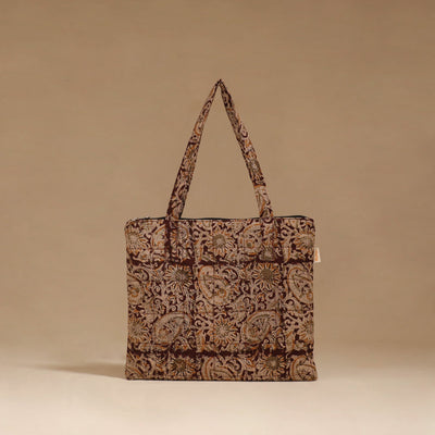 Handcrafted quilted handbag 18