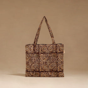 Handcrafted quilted handbag 18