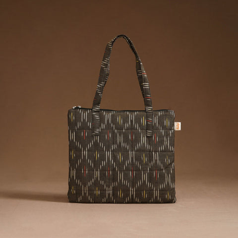 Handcrafted quilted handbag 27