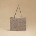 Handcrafted quilted handbag 31