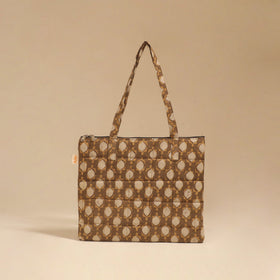 Handcrafted quilted handbag 35