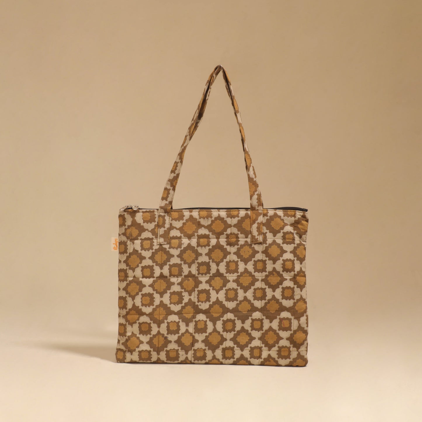 Handcrafted quilted handbag 36