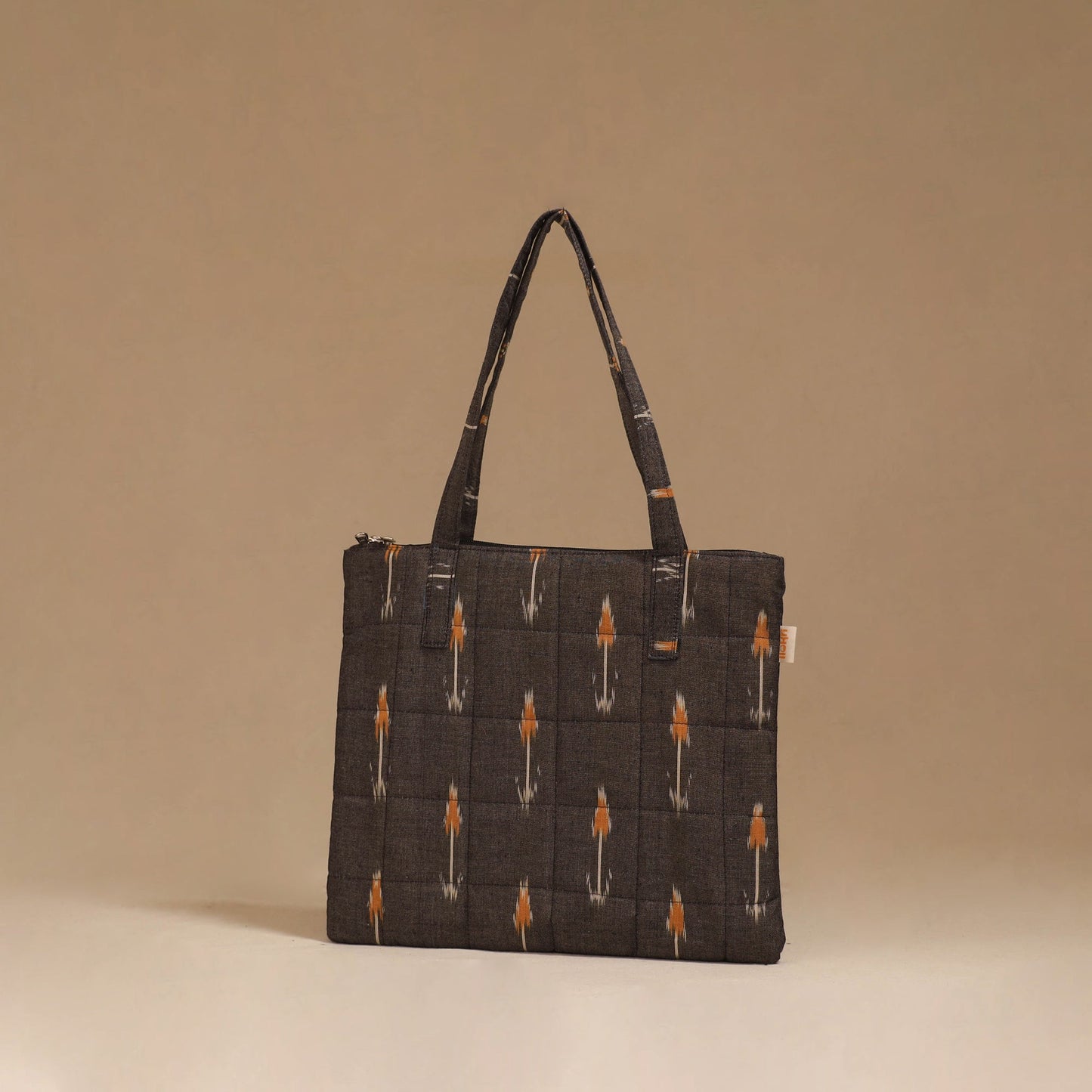 Handcrafted quilted handbag 54