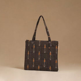 Handcrafted quilted handbag 54