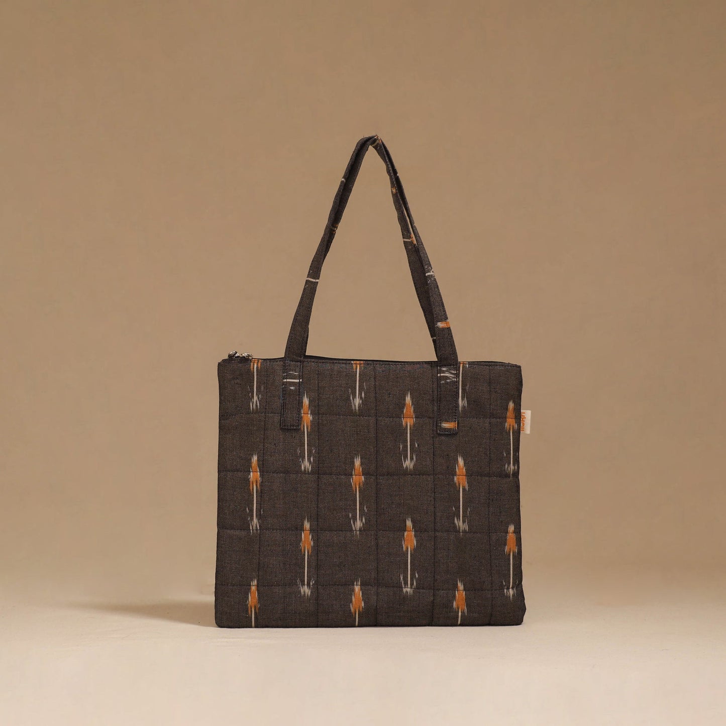 Handcrafted quilted handbag 54