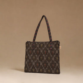Handcrafted quilted handbag 61