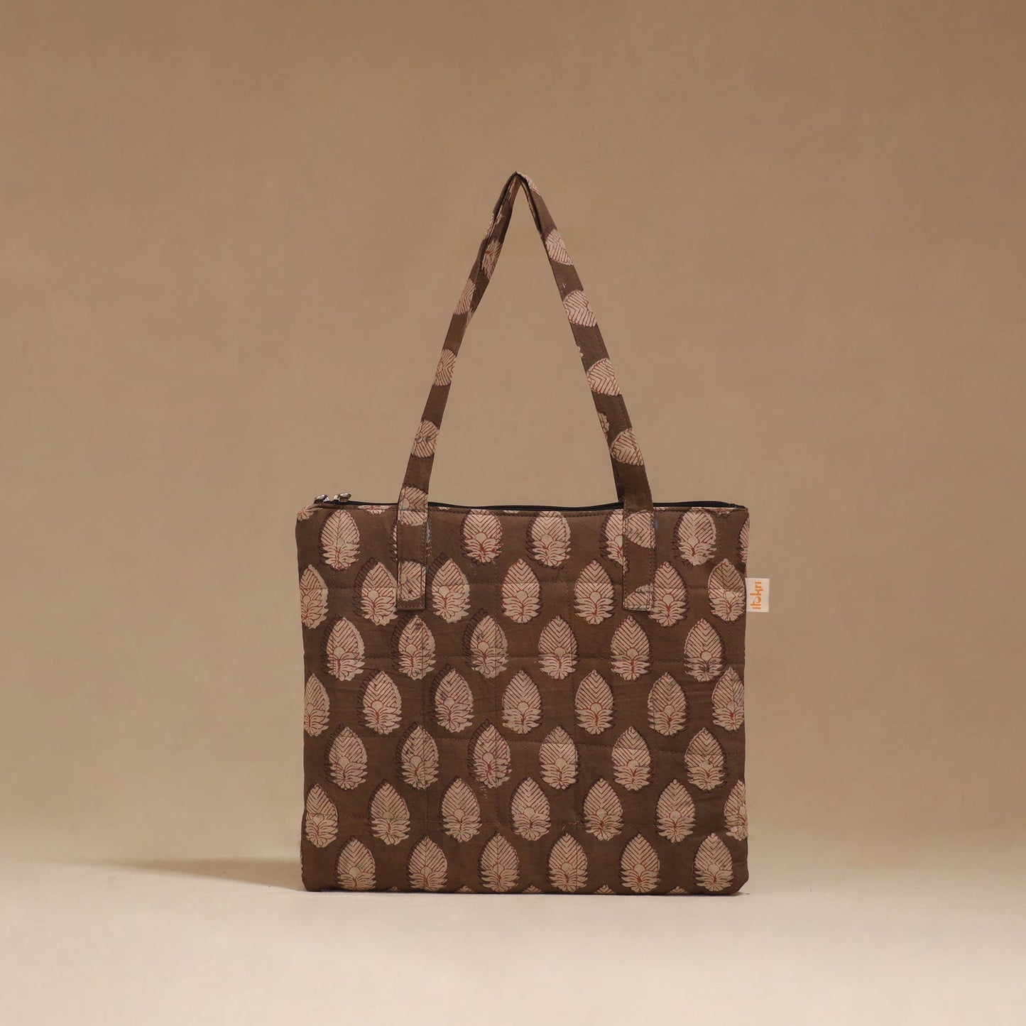 Handcrafted quilted handbag 63