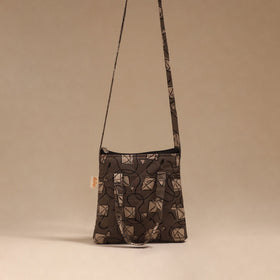 Handcrafted quilted sling bag 31