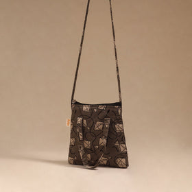 Handcrafted quilted sling bag 31