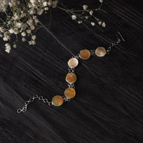 Brown - handcrafted seashell bracelet (adjustable) 31