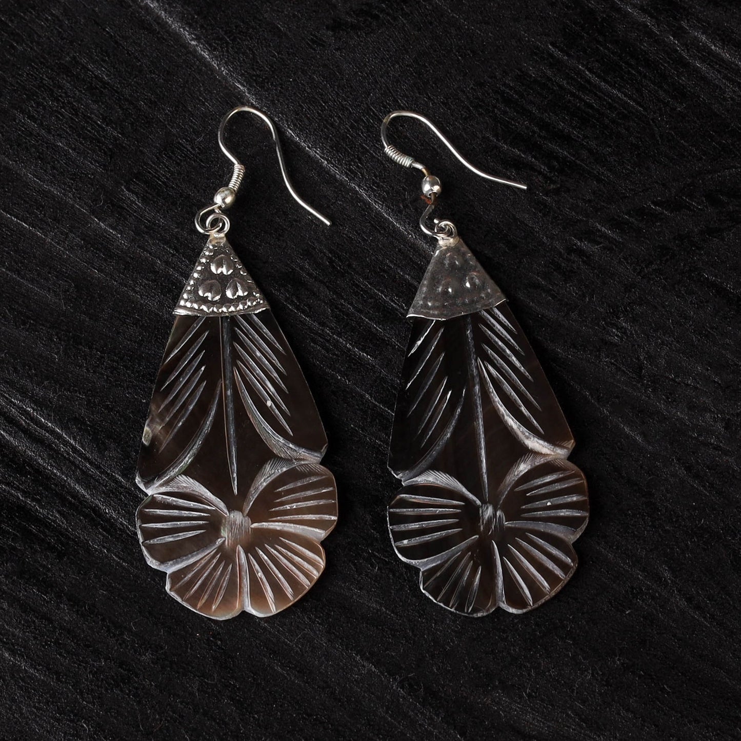 Brown - handcrafted seashell earrings 44