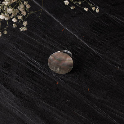 Brown - handcrafted seashell ring (adjustable) 25