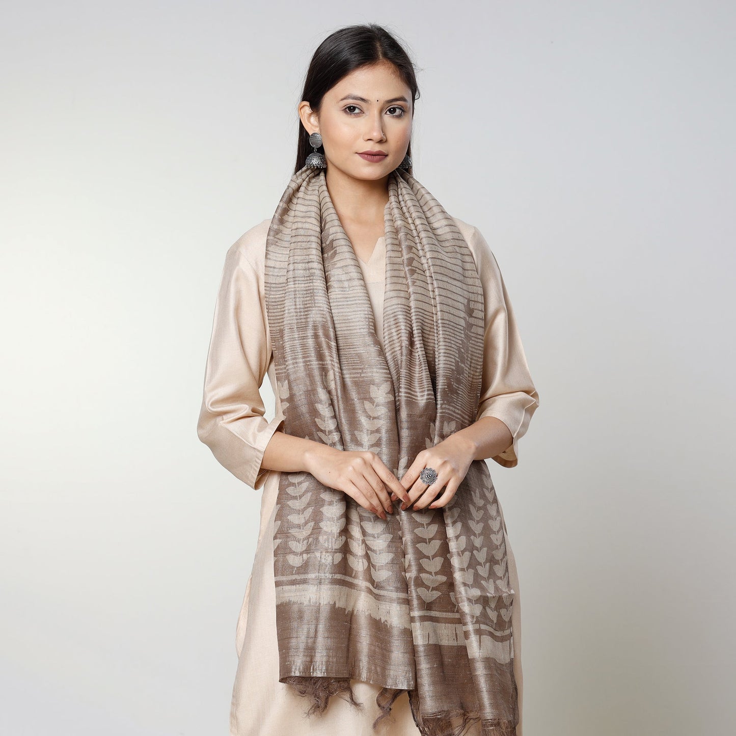 Buy Handloom Block Art Print Tussar Silk Bindaas Stole