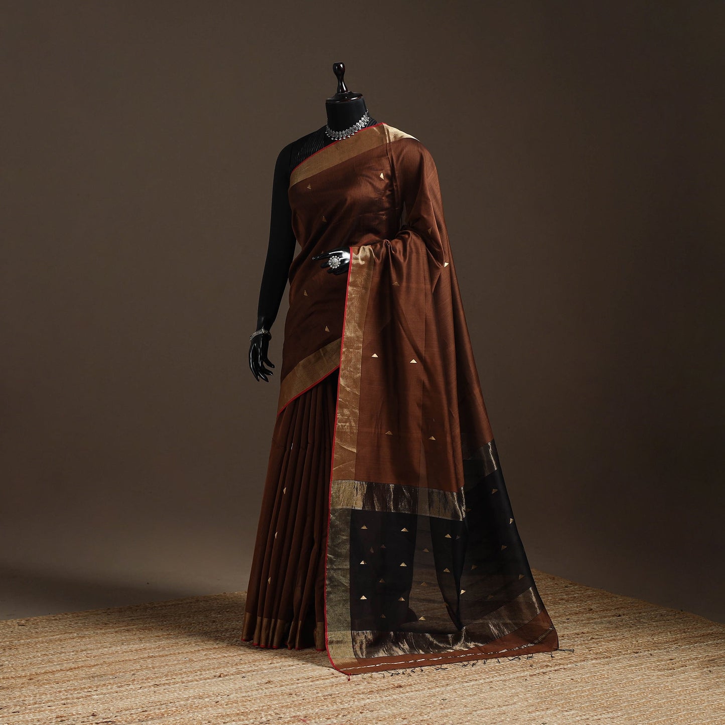 Brown - handloom buti maheshwari saree with zari border 21