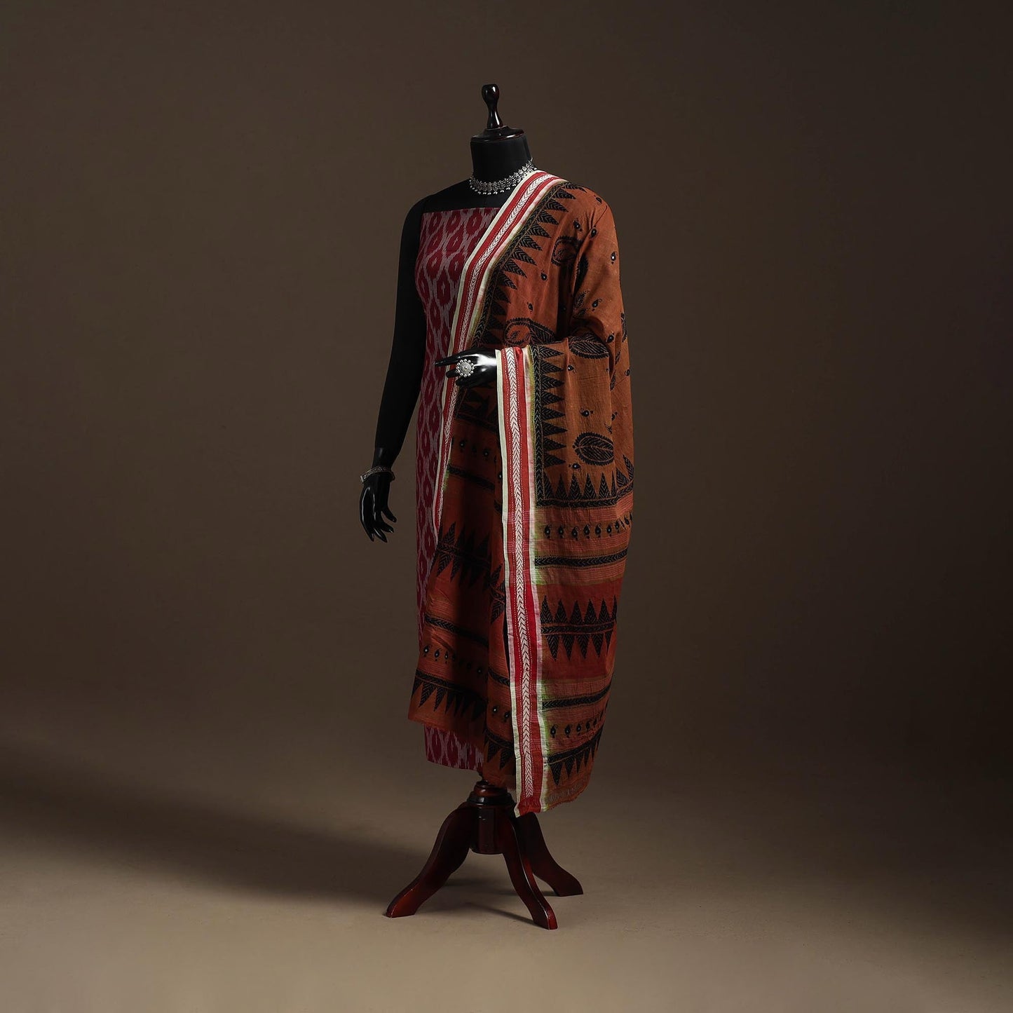 Brown - handloom cotton bengal hand kantha work dupatta 05