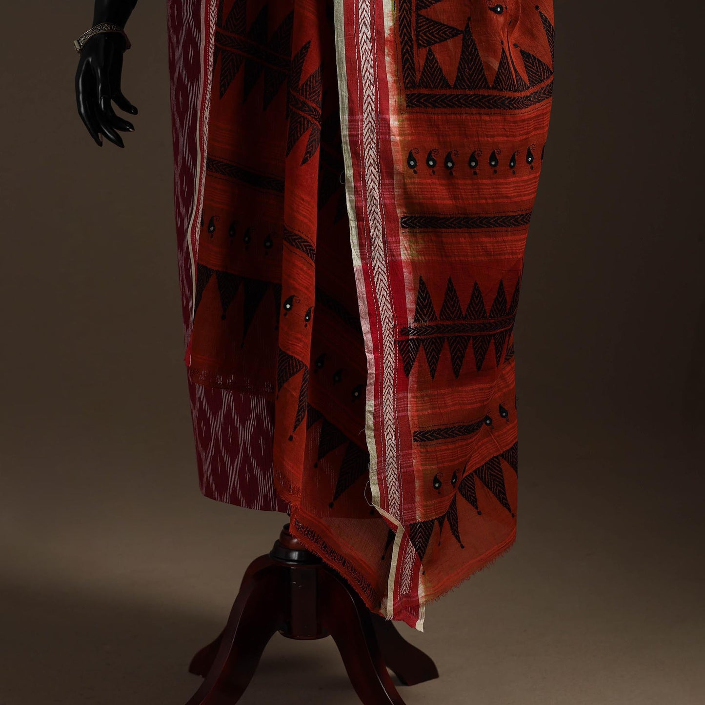 Brown - handloom cotton bengal hand kantha work dupatta 07