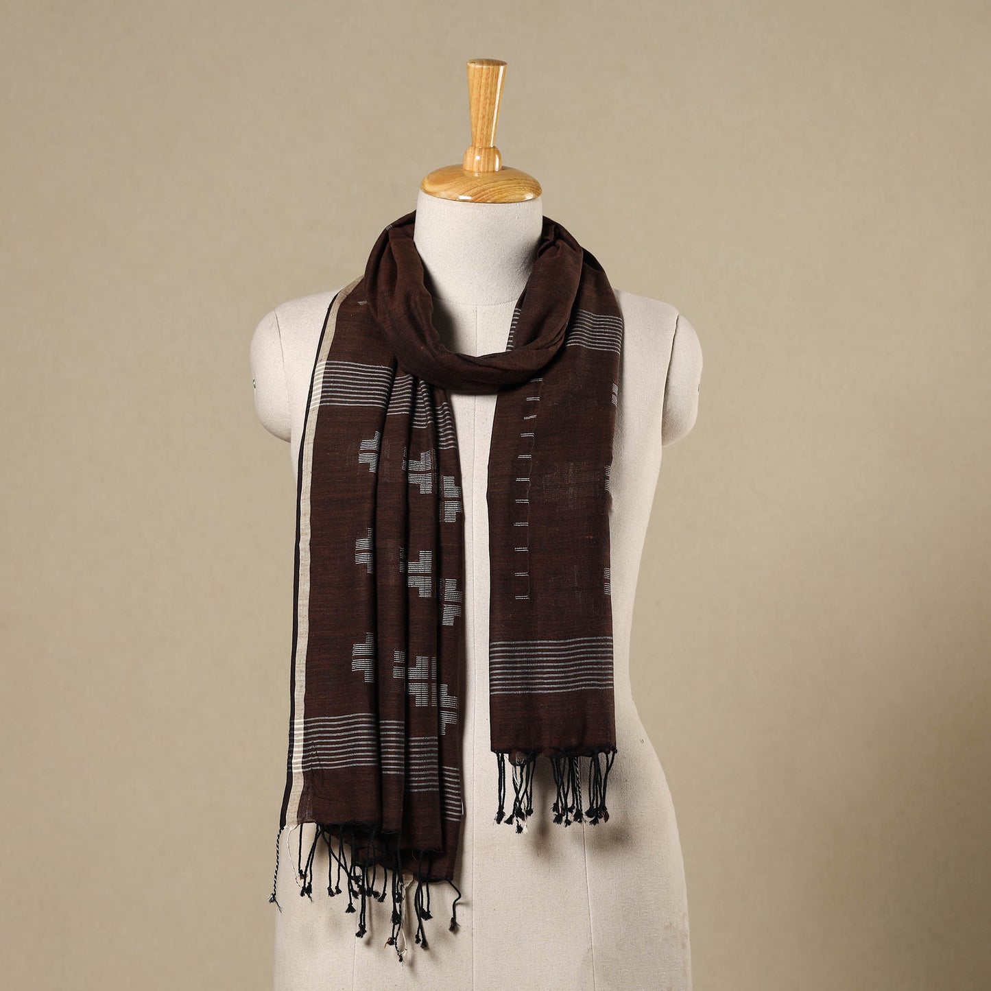 Brown - handloom cotton phulia jamdani stole with tassels