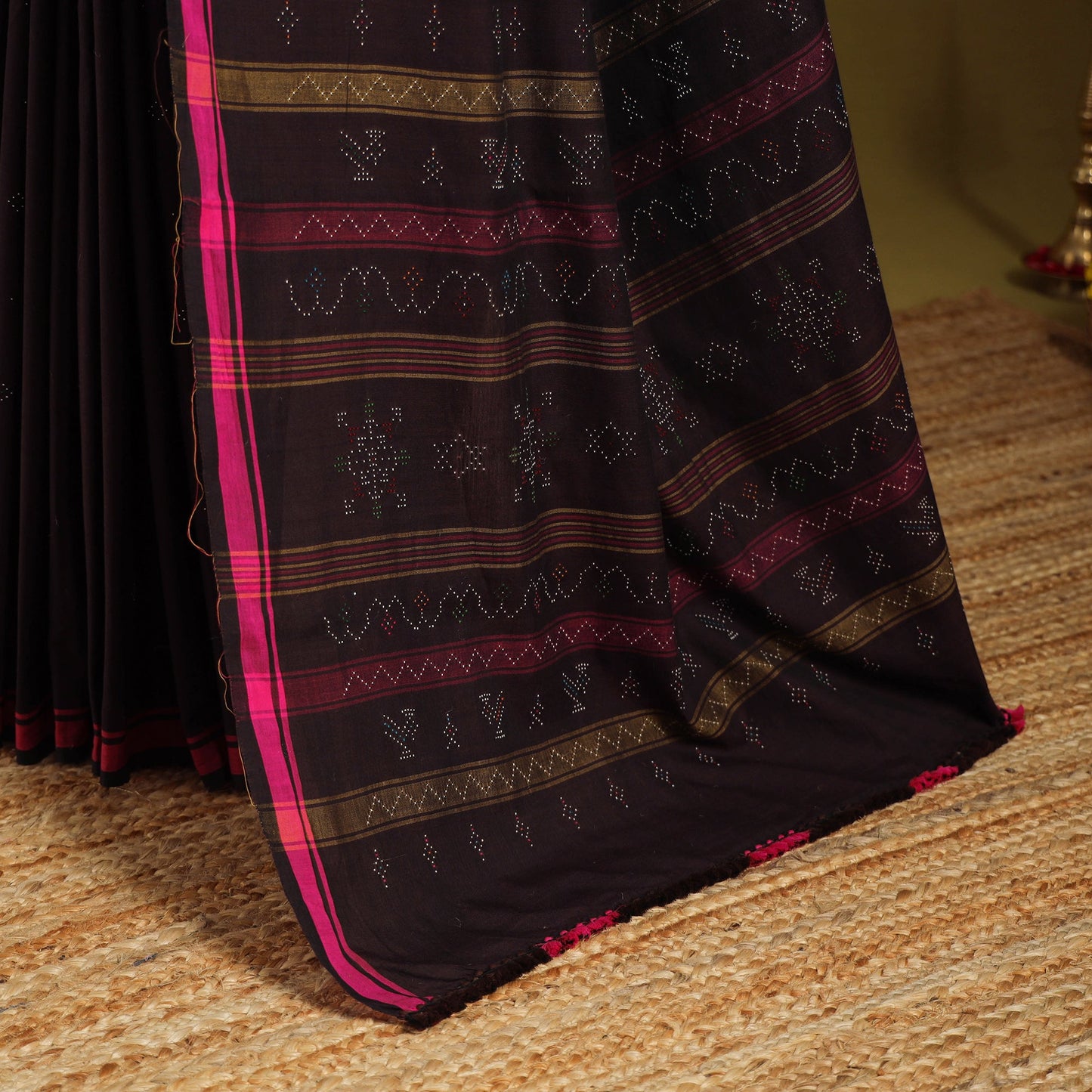 Brown - handloom cotton tangaliya saree with tassels 07