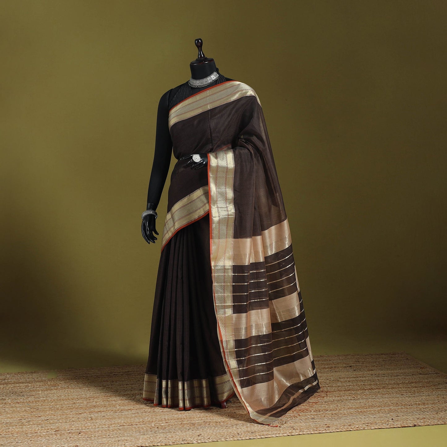 Brown - handloom silk cotton maheshwari saree with zari