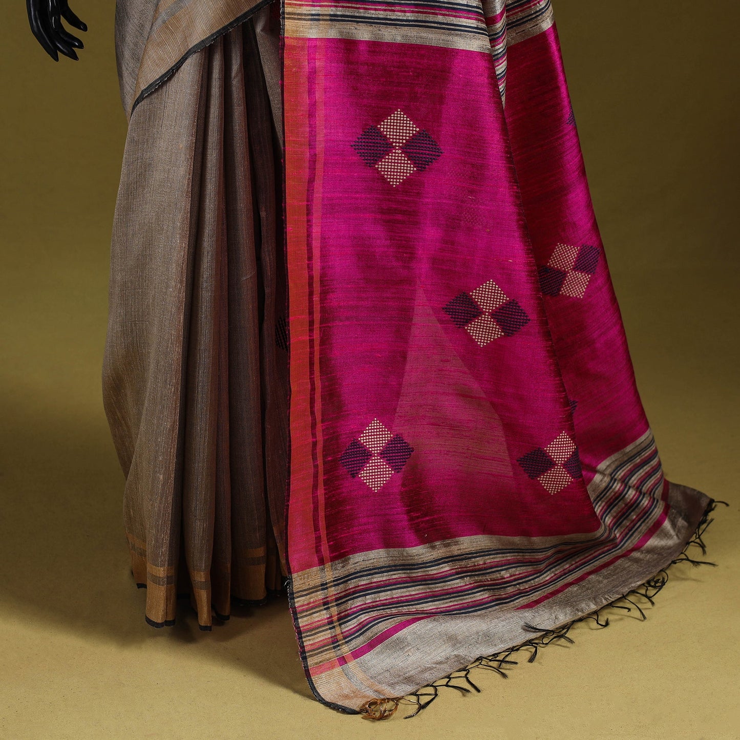 Handloom tussar silk zari border bhagalpuri saree 14