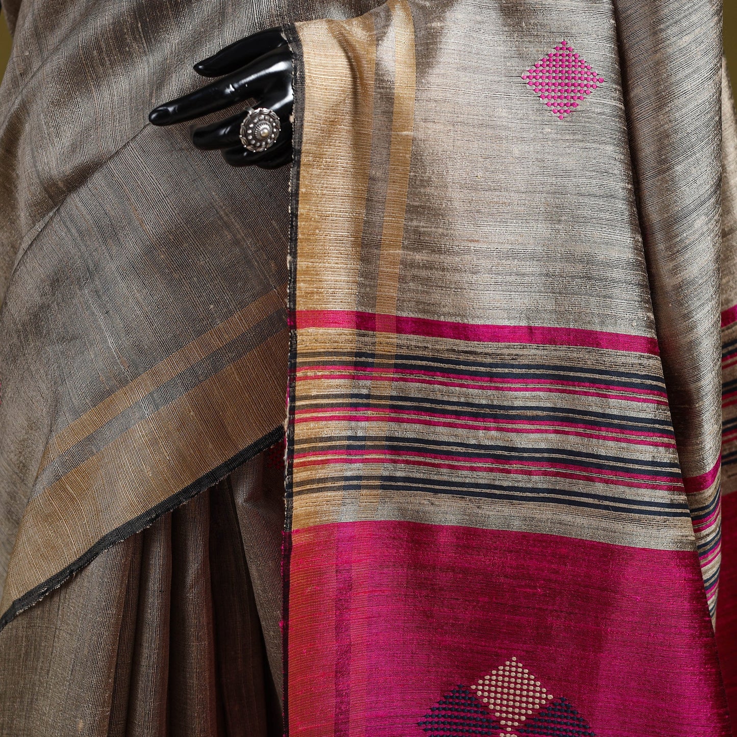 Handloom tussar silk zari border bhagalpuri saree 14