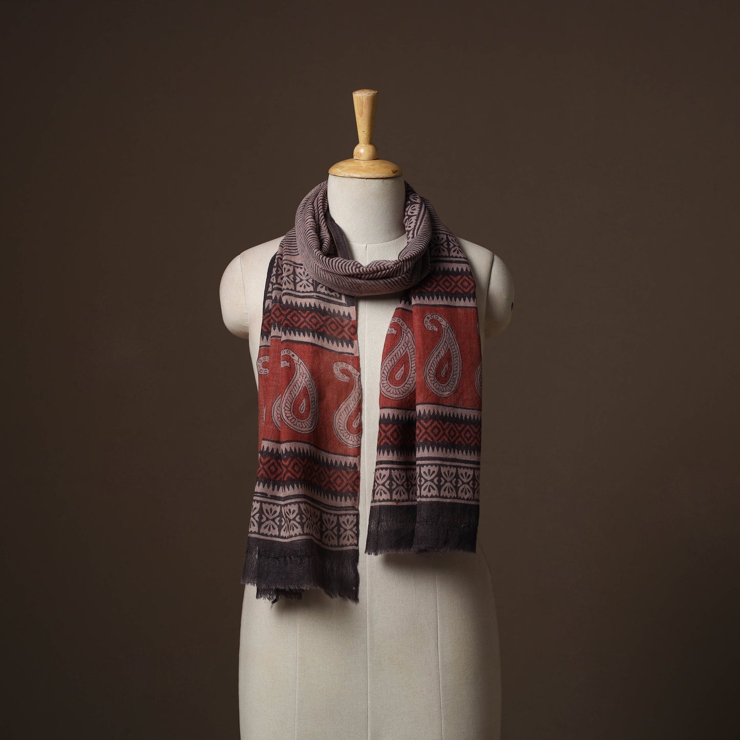 Handloom woolen natural dyed bagru stole 01 - handcrafted