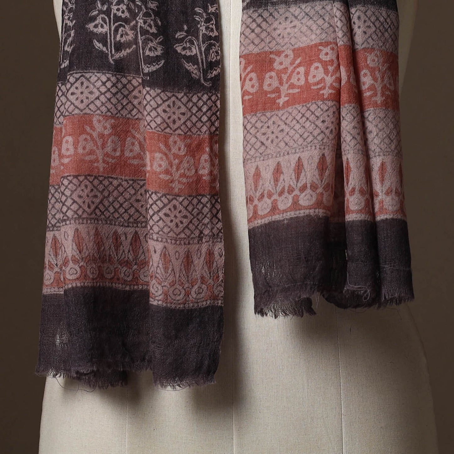 Maroon - handloom woolen natural dyed bagru stole 04